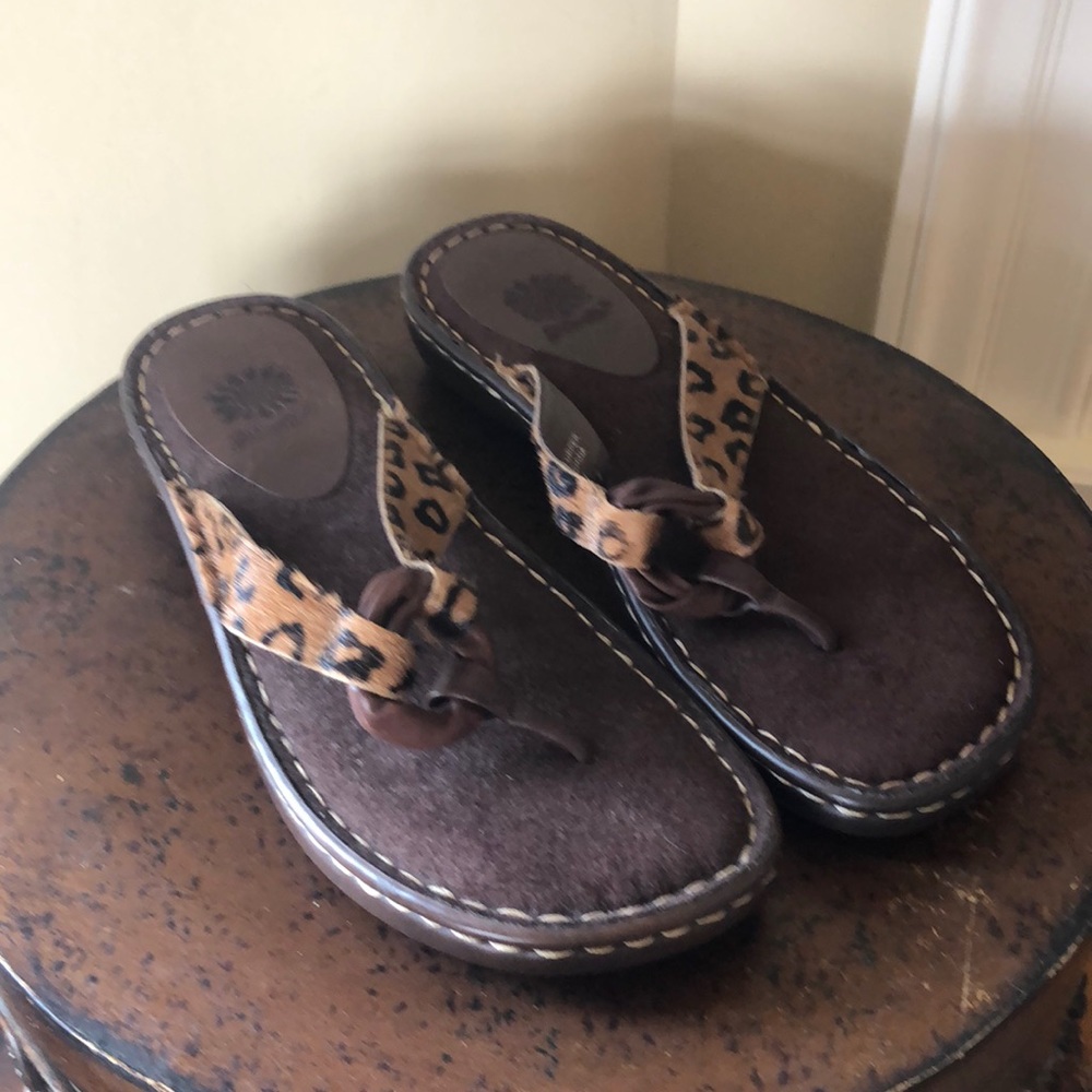 Yellow Box flip flops